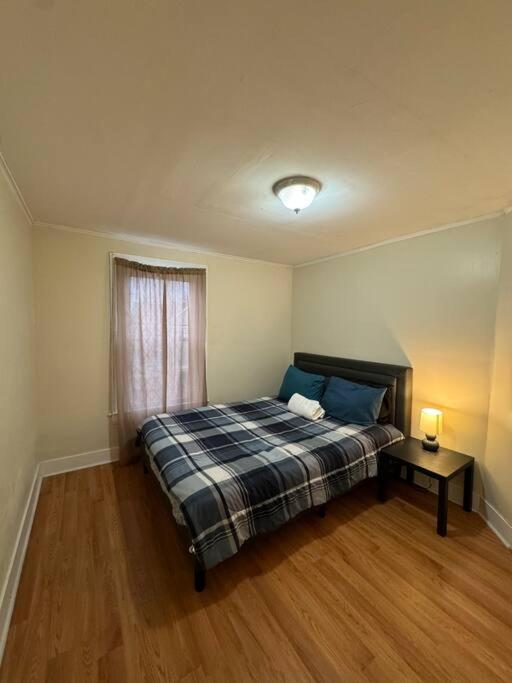 Comforting Getaway-Sleeps 6-Walk To Falls! Niagara Falls Kültér fotó