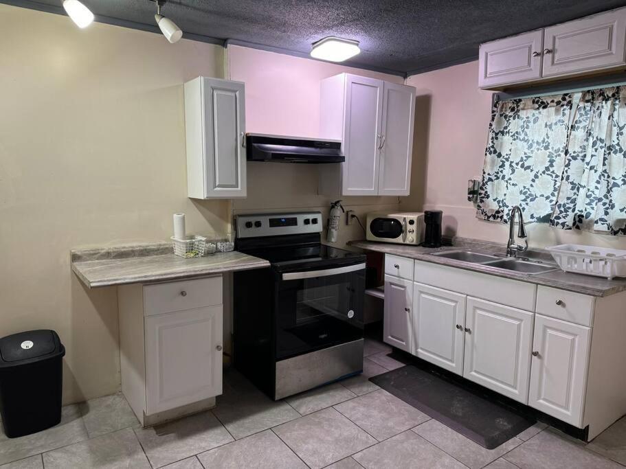 Comforting Getaway-Sleeps 6-Walk To Falls! Niagara Falls Kültér fotó