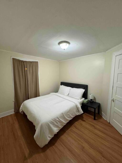 Comforting Getaway-Sleeps 6-Walk To Falls! Niagara Falls Kültér fotó